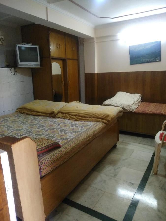 Mehdudia Guest House Шімла Екстер'єр фото